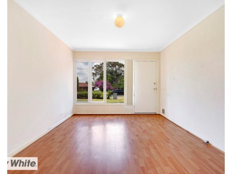 6c Connell Way, Girrawheen WA 6064