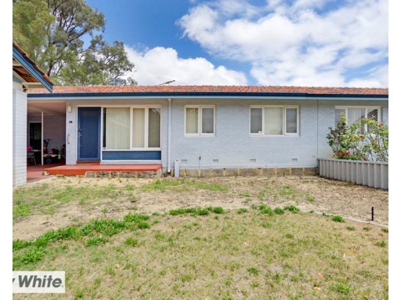 6c Connell Way, Girrawheen WA 6064