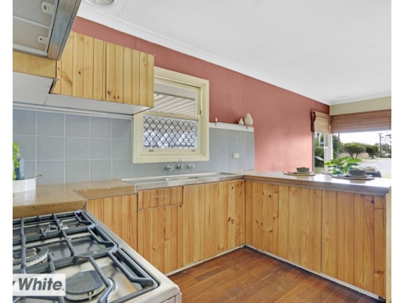 8 Fenwick Street, Balga WA 6061