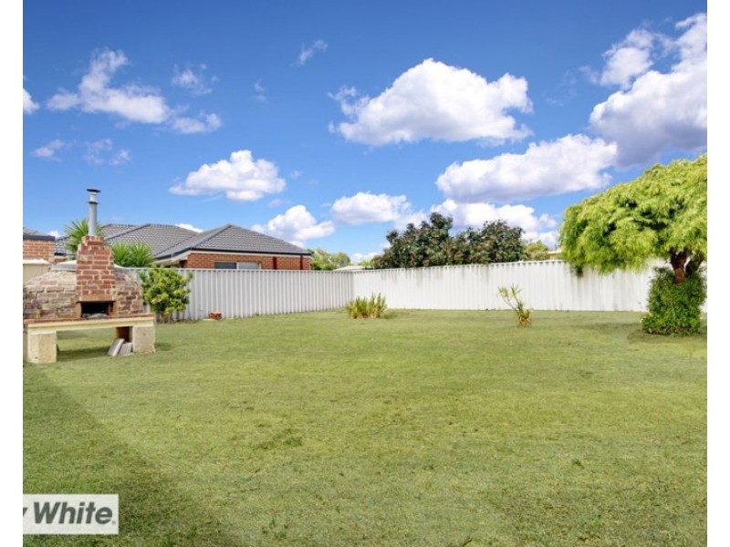 8 Fenwick Street, Balga WA 6061