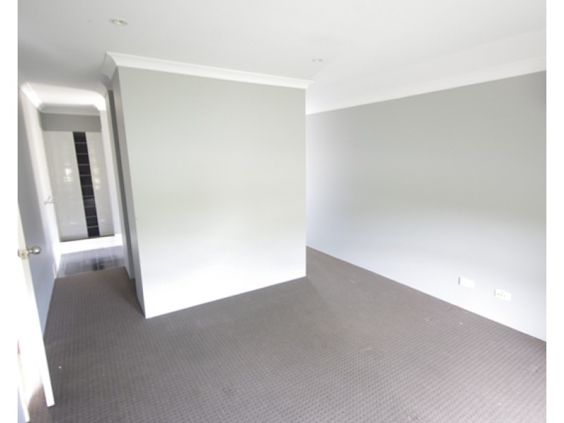 21 Glenesk Street, Madeley WA 6065