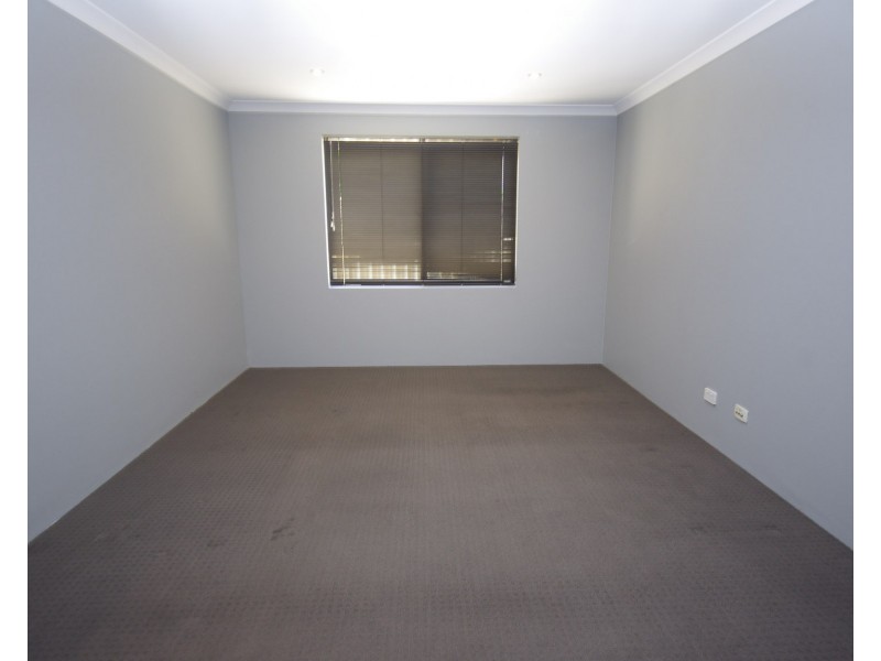 21 Glenesk Street, Madeley WA 6065