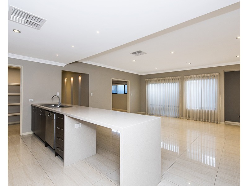 26 Babylon Bend, Landsdale WA 6065