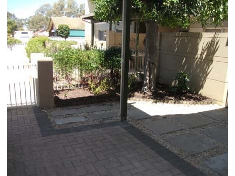 2/30 Jennings Way, Lockridge WA 6054