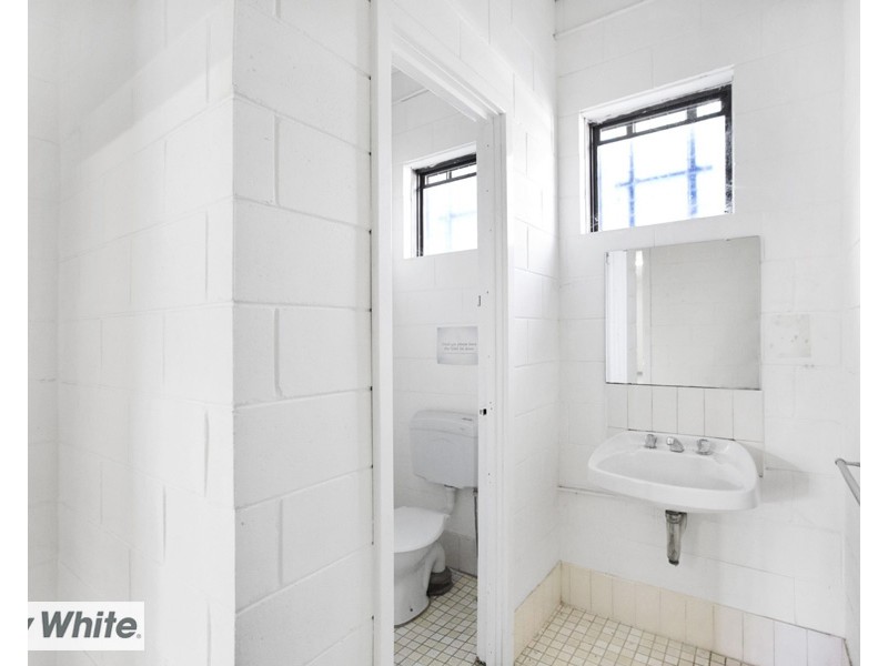 4/4 Wade Court, Girrawheen WA 6064