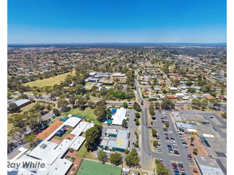 4/4 Wade Court, Girrawheen WA 6064