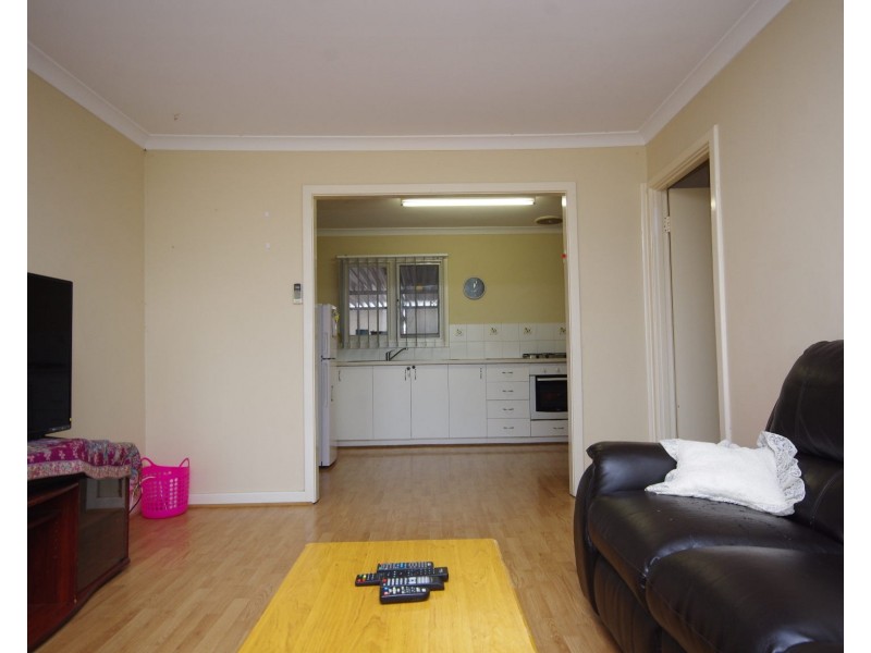 26D Connell Way, Girrawheen WA 6064