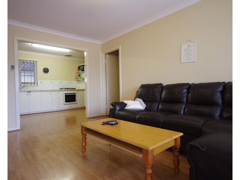 26D Connell Way, Girrawheen WA 6064