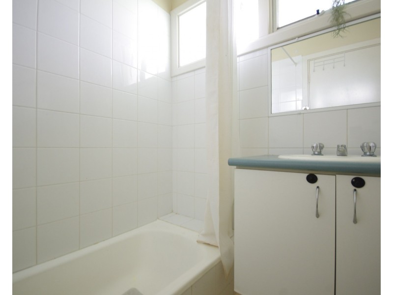 26D Connell Way, Girrawheen WA 6064