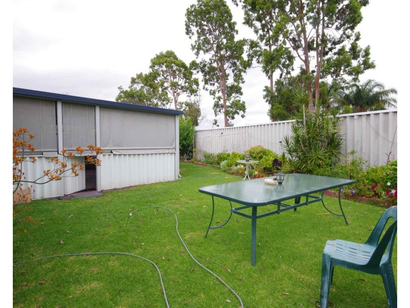 26D Connell Way, Girrawheen WA 6064