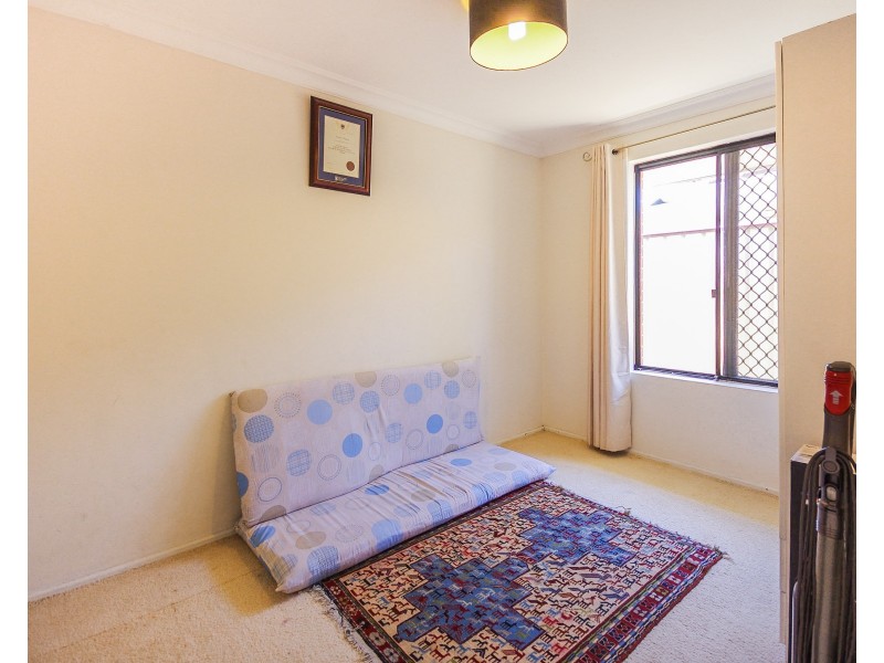 2 Caesia Place, Mirrabooka WA 6061