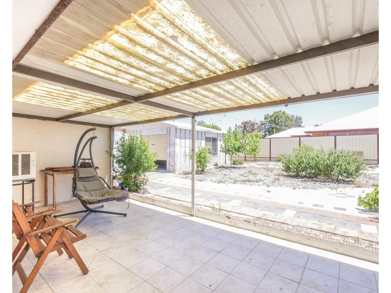 2 Caesia Place, Mirrabooka WA 6061