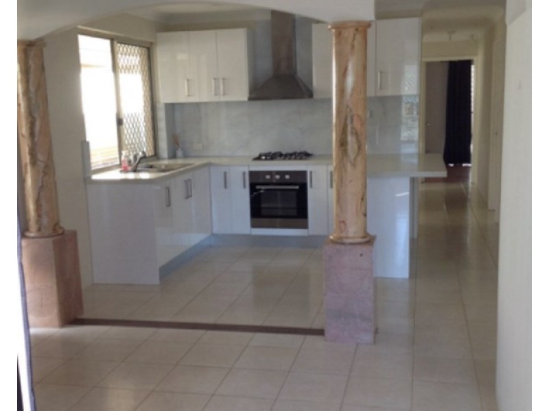 34 Elliot Road, Hocking WA 6065