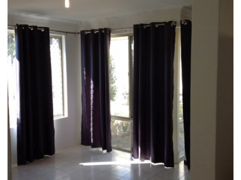 34 Elliot Road, Hocking WA 6065