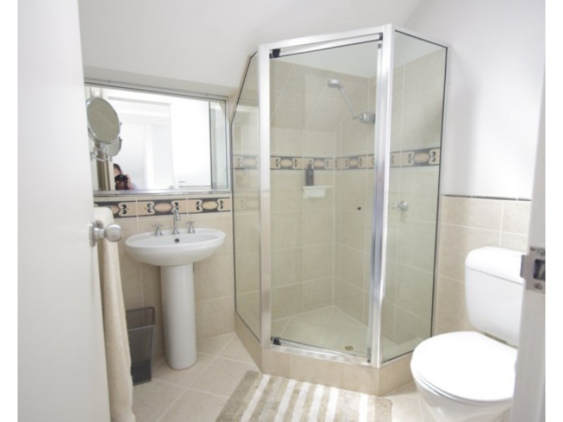 16B Karabil Way, Nollamara WA 6061