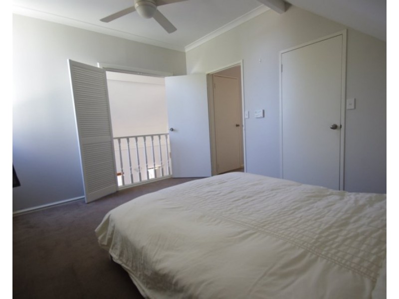 16B Karabil Way, Nollamara WA 6061