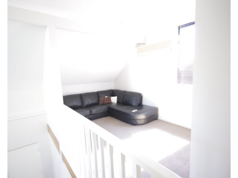 16B Karabil Way, Nollamara WA 6061