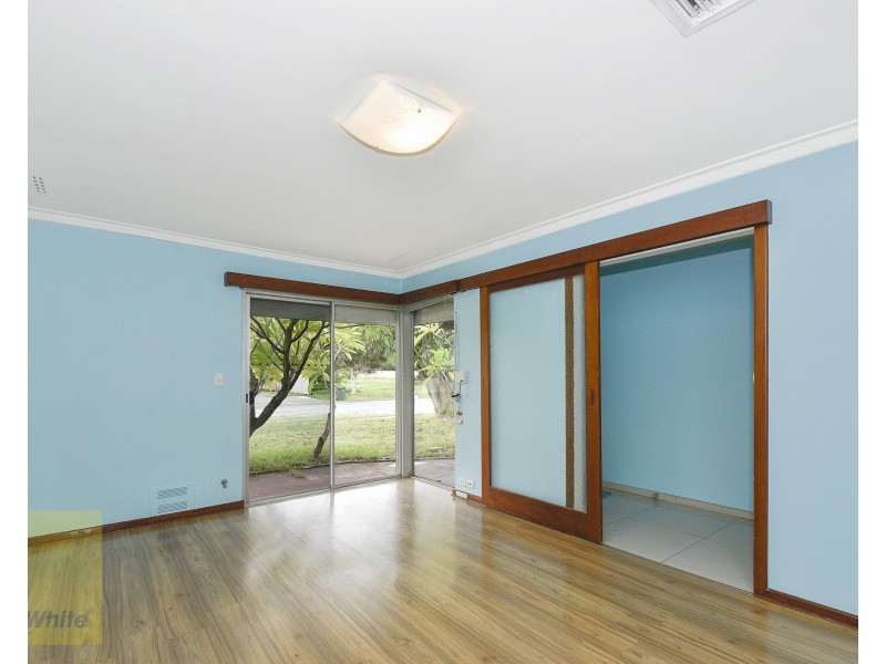 12 Bishop Road, Middle Swan WA 6056