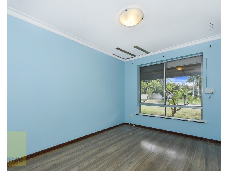 12 Bishop Road, Middle Swan WA 6056