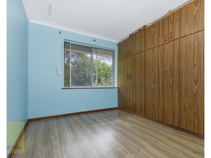 12 Bishop Road, Middle Swan WA 6056