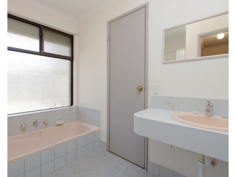 139 Amazon Drive, Beechboro WA 6063