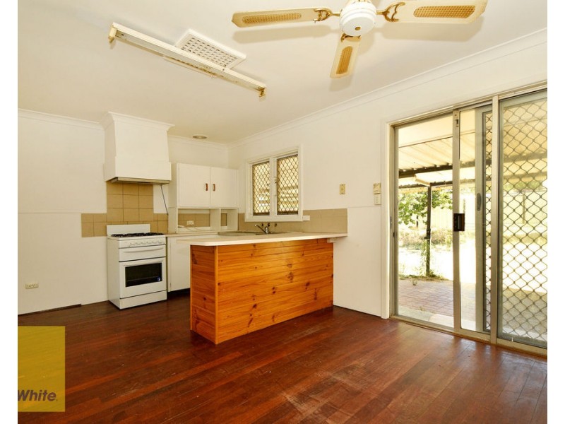 55 Nanovich Avenue, Girrawheen WA 6064