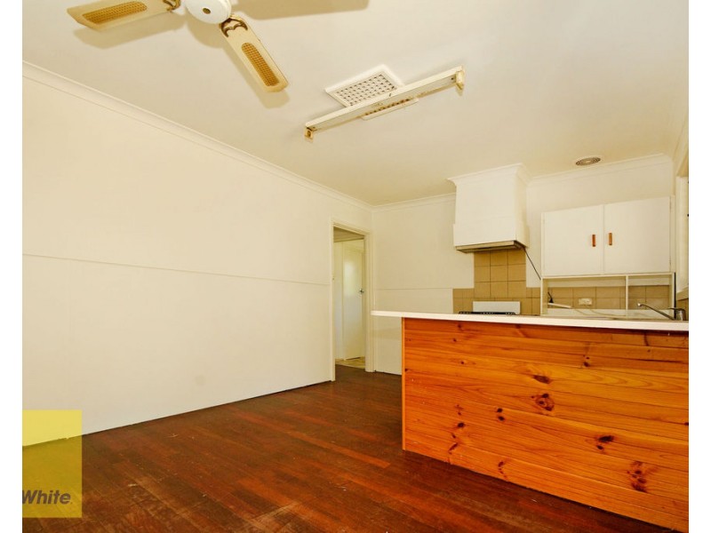 55 Nanovich Avenue, Girrawheen WA 6064