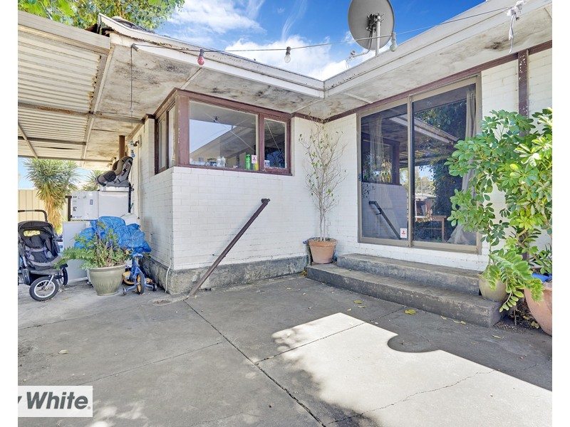 19 Winterton Way, Girrawheen WA 6064