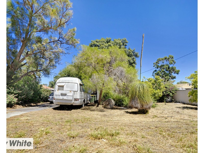 19 Winterton Way, Girrawheen WA 6064