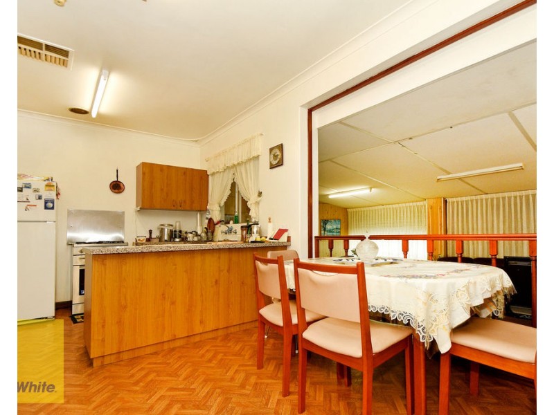 3 Wolya Way, Westminster WA 6061