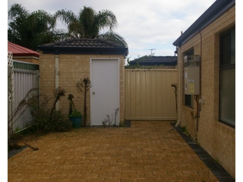 5 Medhurst Crescent, Nollamara WA 6061