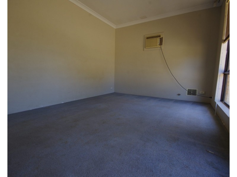 1 Chestnut Grove, Mirrabooka WA 6061