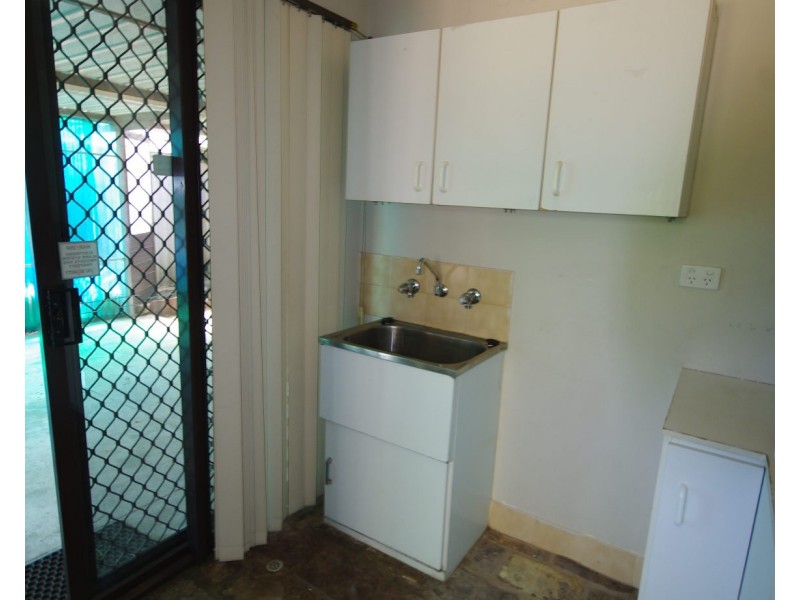 1 Chestnut Grove, Mirrabooka WA 6061