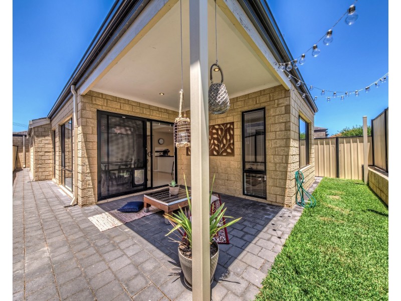 9C Playden Way, Balga WA 6061