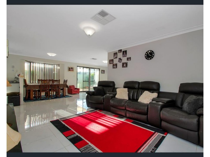 14 Snowdonia Link, Merriwa WA 6030