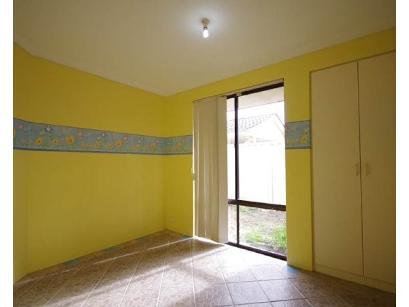 7 Sandpiper Close, Ballajura WA 6066