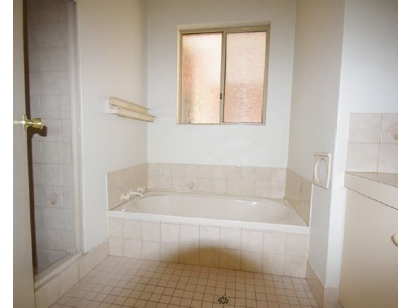 3/46 Railway Parade, Bassendean WA 6054