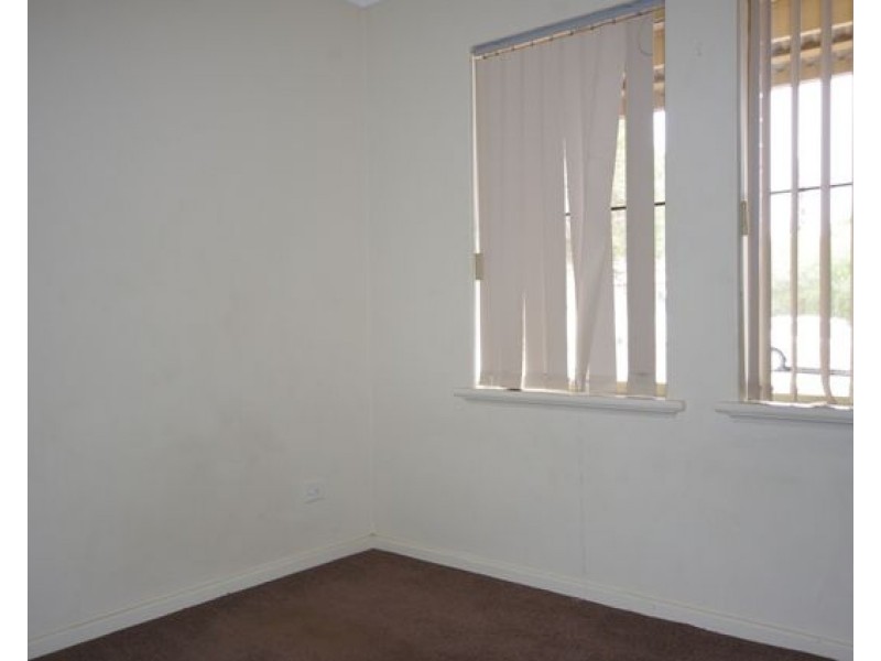 3/46 Railway Parade, Bassendean WA 6054