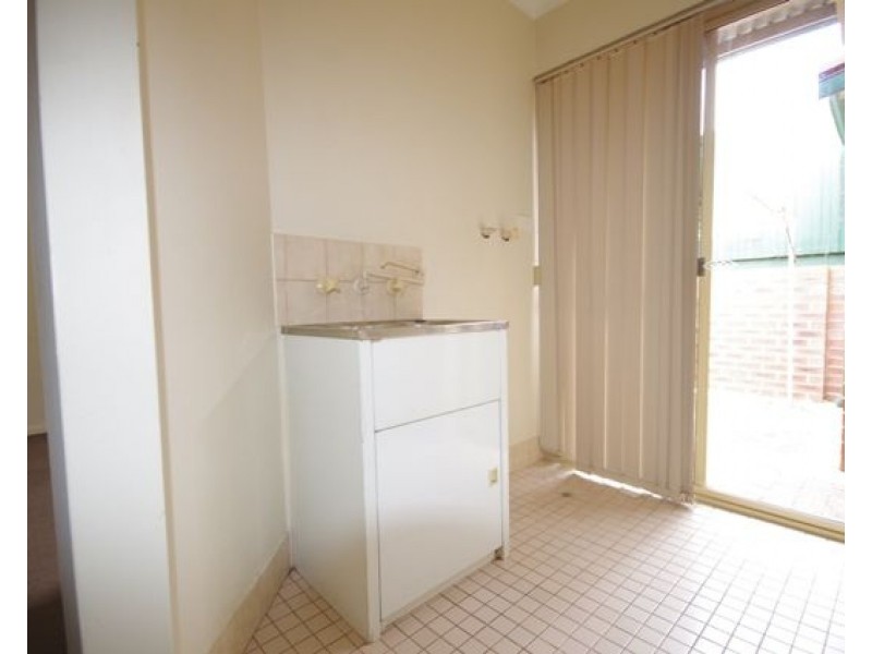 3/46 Railway Parade, Bassendean WA 6054