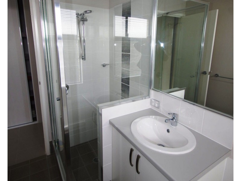 2/2 Quadea Way, Nollamara WA 6061