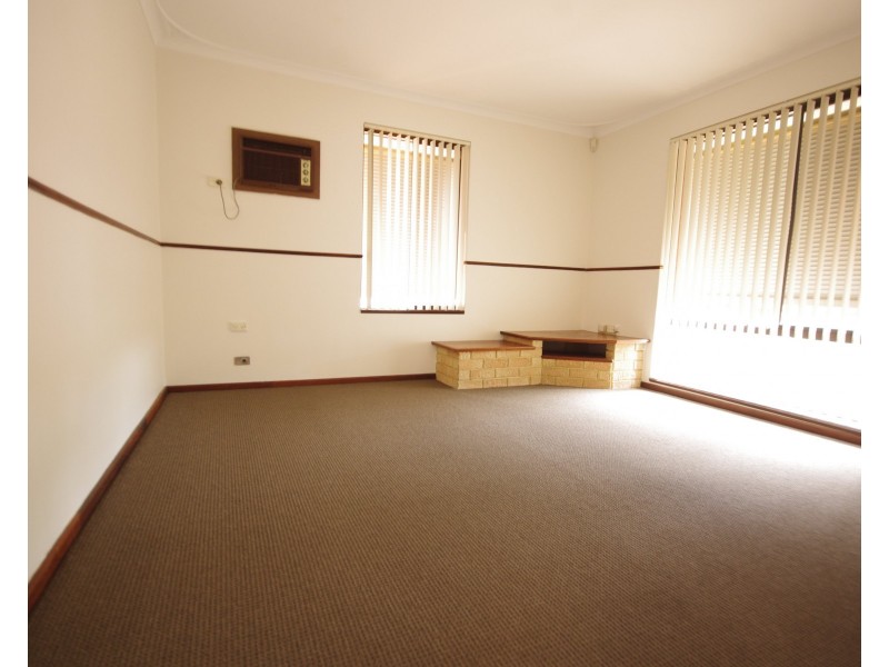 9 Skelwith Close, Balga WA 6061