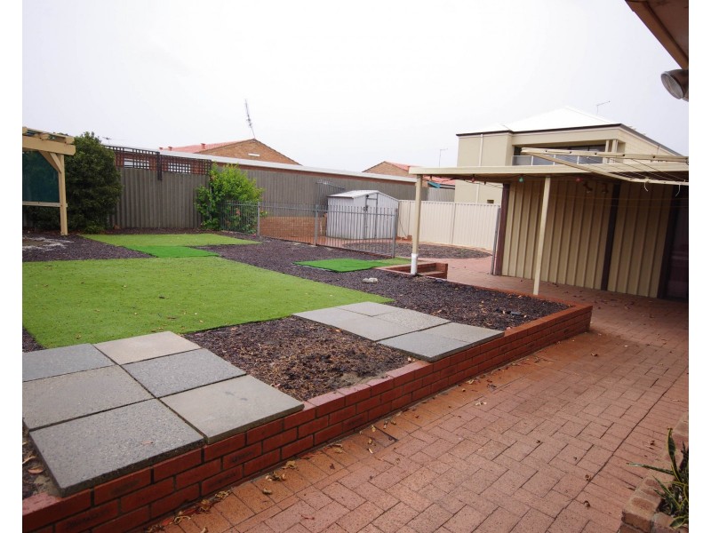 9 Skelwith Close, Balga WA 6061