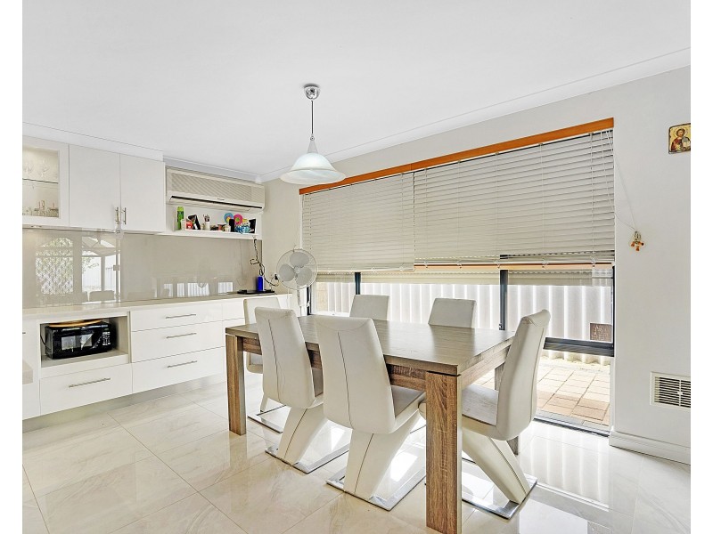 15 Lively Circle, Mirrabooka WA 6061