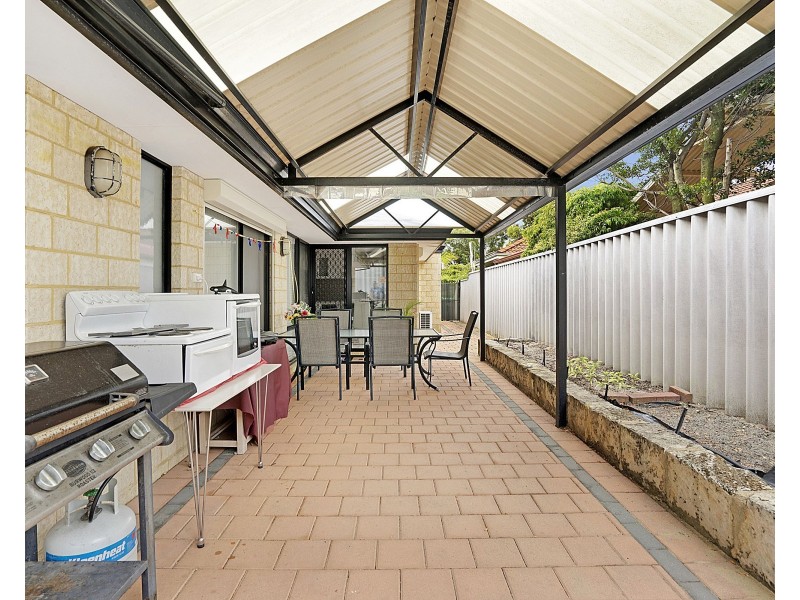 15 Lively Circle, Mirrabooka WA 6061