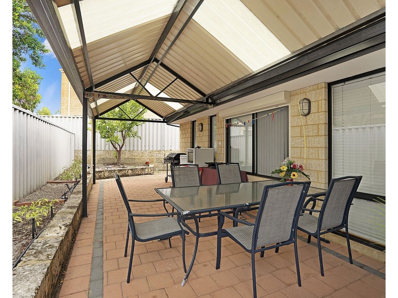 15 Lively Circle, Mirrabooka WA 6061