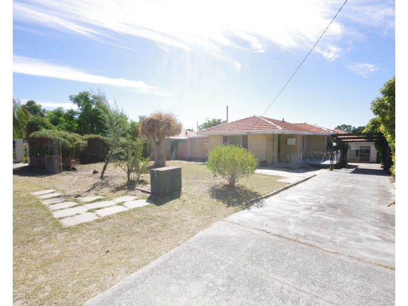 38 Connell Way, Girrawheen WA 6064