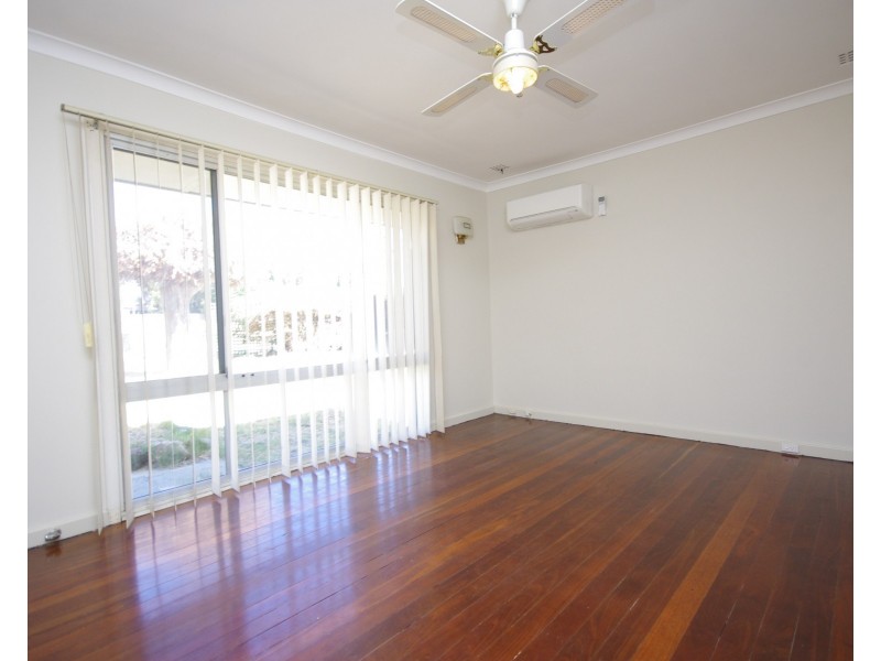 38 Connell Way, Girrawheen WA 6064
