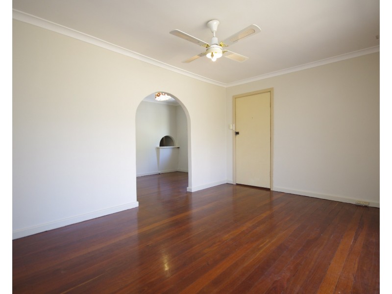 38 Connell Way, Girrawheen WA 6064