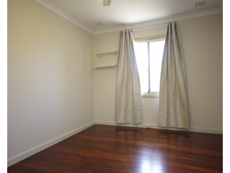 38 Connell Way, Girrawheen WA 6064