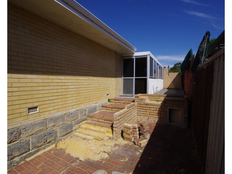 38 Connell Way, Girrawheen WA 6064